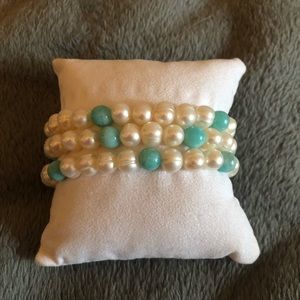 Genuine Pearl stretchy stackable bracelets.